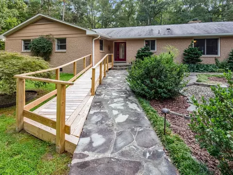 4425 Renfrew Dr, Durham, NC 27705 photo 4