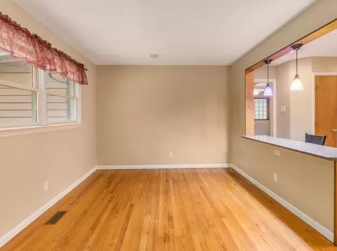 4425 Renfrew Dr, Durham, NC 27705 photo 6