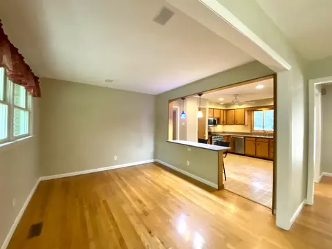 4425 Renfrew Dr, Durham, NC 27705 photo 5