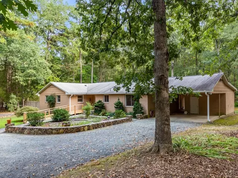 4425 Renfrew Dr, Durham, NC 27705 photo 2