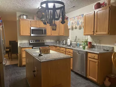6 Sabre Ct, Durham, NC 27713 photo 11