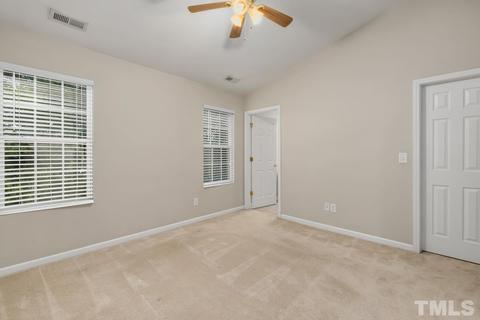 28 Sharpstone Ln, Durham, NC 27703 photo 9