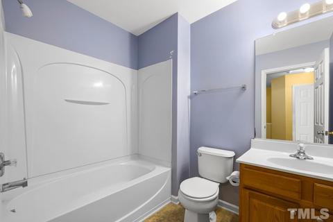 28 Sharpstone Ln, Durham, NC 27703 photo 12