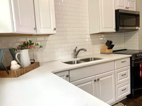 1013 Lancaster St, Durham, NC 27701 photo 4