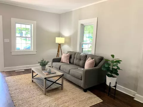1013 Lancaster St, Durham, NC 27701 photo 3