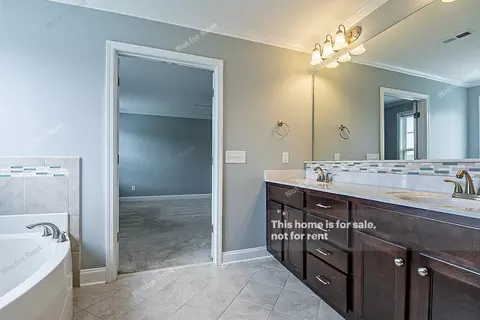 35 Waterpine Dr, Garner, NC 27529 photo 16