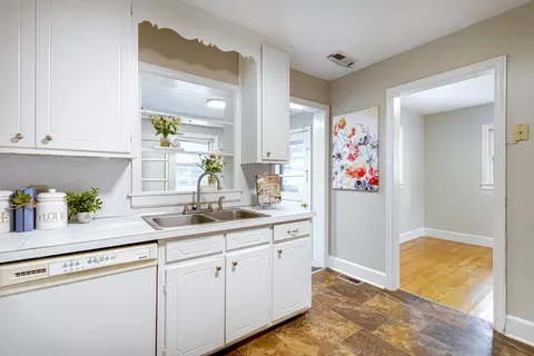 4008 Cheek Rd, Durham, NC 27704 photo 6