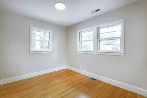 4008 Cheek Rd, Durham, NC 27704 photo 4
