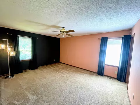 8728 Manns Loop Rd, Apex, NC 27539 photo 9