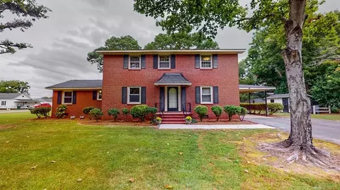 103 E Third St, Princeton, NC 27569 photo 1