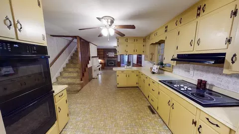 103 E Third St, Princeton, NC 27569 photo 5
