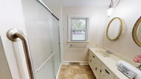 103 E Third St, Princeton, NC 27569 photo 17