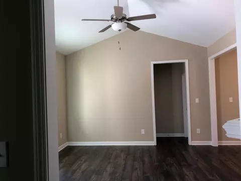 205 E Third St, Kenly, NC 27542 photo 5