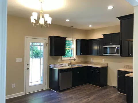 205 E Third St, Kenly, NC 27542 photo 8