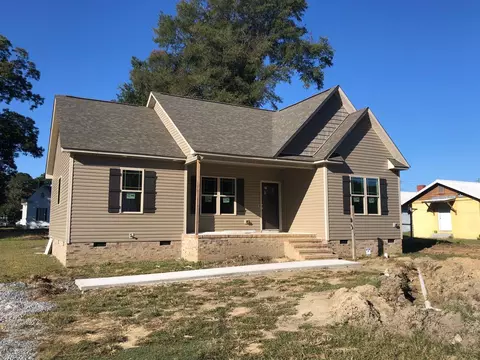205 E Third St, Kenly, NC 27542 photo 2