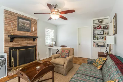 504 Pinecroft Dr, Raleigh, NC 27609 photo 12