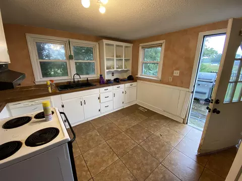 2945 Mt Pleasant Rd, Willow Spring, NC 27592 photo 5