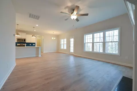41 Jetstream Ct, Smithfield, NC 27577 photo 6