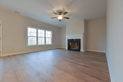 41 Jetstream Ct, Smithfield, NC 27577 photo 4