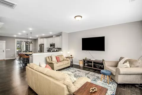 573 Brooks St, Wake Forest, NC 27587 photo 5
