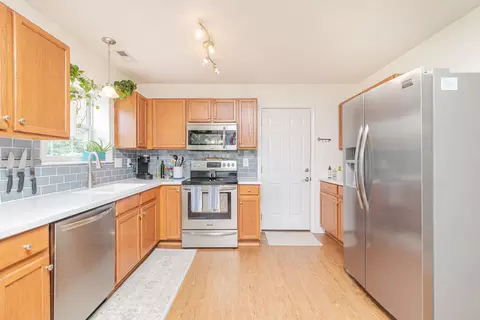 4 Marsh Landing Ct, Durham, NC 27703 photo 11