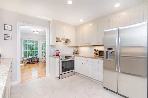 611 Morningside Dr, Durham, NC 27713 photo 3