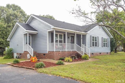 913 Olive Dr, Garner, NC 27529 photo 2