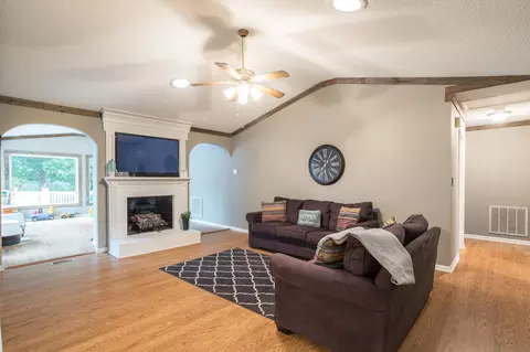913 Olive Dr, Garner, NC 27529 photo 8