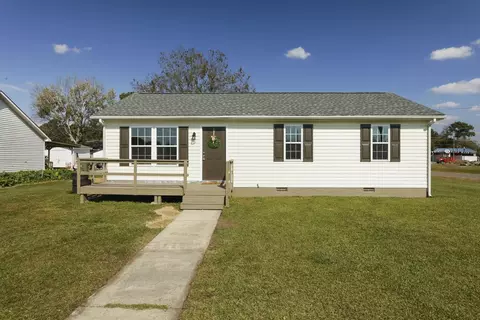309 E Railroad, Selma, NC 27576 photo 1