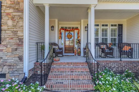 33 Elmhurst Ln, Willow Spring, NC 27592 photo 2