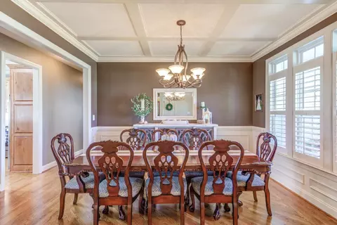 33 Elmhurst Ln, Willow Spring, NC 27592 photo 4