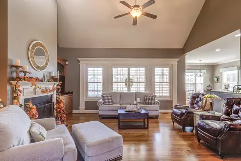 33 Elmhurst Ln, Willow Spring, NC 27592 photo 6