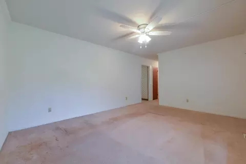 105 Bluegrass Dr, Garner, NC 27529 photo 5