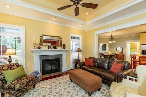 113 Oak St, Pine Level, NC 27568 photo 5