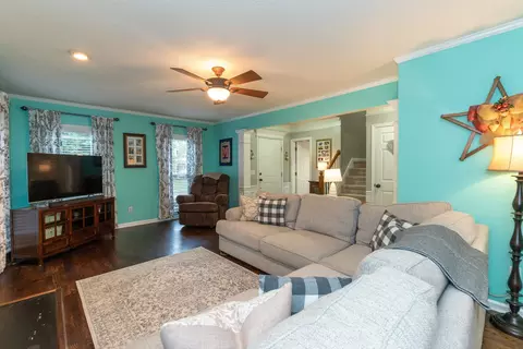 4728 Sinclair Dr, Raleigh, NC 27616 photo 4