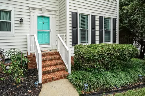 4728 Sinclair Dr, Raleigh, NC 27616 photo 2