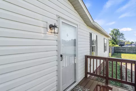 2410 Benson Hardee Rd, Benson, NC 27504 photo 4