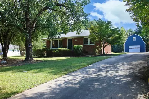 415 Pleasant Dr, Durham, NC 27703 photo 1