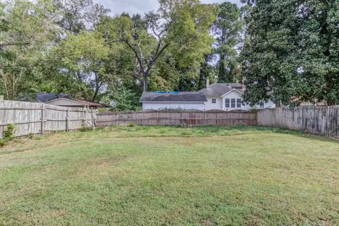 413 S Third St, Smithfield, NC 27577 photo 4