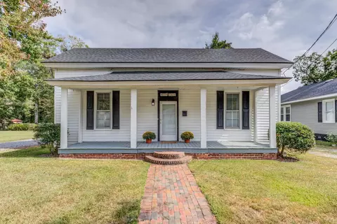 413 S Third St, Smithfield, NC 27577 photo 1