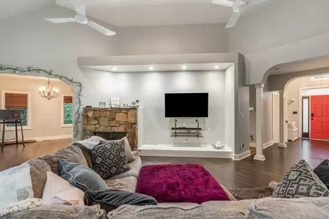 8 Rabbit Path, Bahama, NC 27503 photo 6