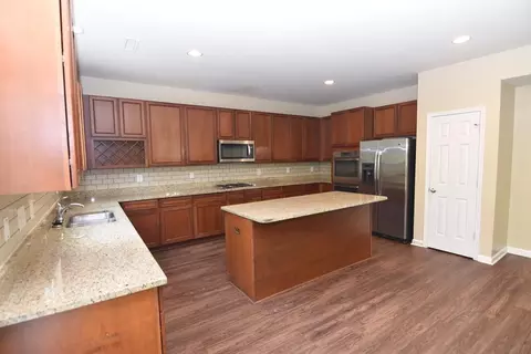 619 Ashburn Ln, Durham, NC 27703 photo 8