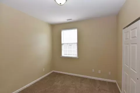 619 Ashburn Ln, Durham, NC 27703 photo 13