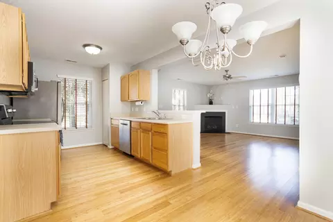 2112 Lime St, Durham, NC 27704 photo 25