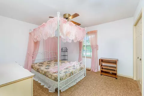 301 Edgewater Dr, Broadway, NC 27505 photo 13