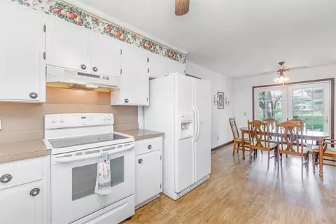 301 Edgewater Dr, Broadway, NC 27505 photo 12