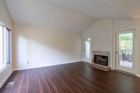 4916 Pine Cone Dr, Durham, NC 27707 photo 4