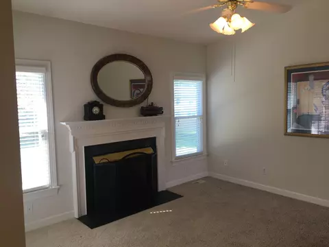 5804 Stardust Ct, Durham, NC 27712 photo 3