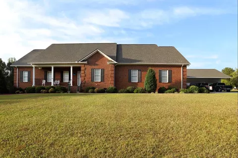 646 Stephenson Rd, Benson, NC 27504 photo 1