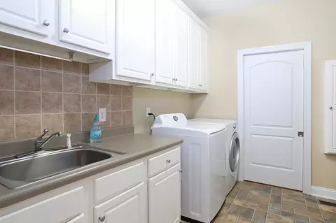 646 Stephenson Rd, Benson, NC 27504 photo 18